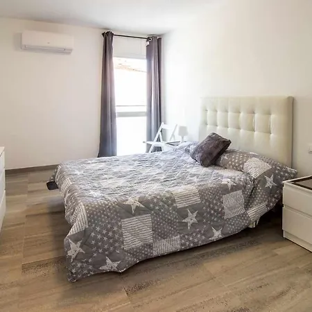Duplex Nuevo En El Centro De Para 4 Personas * 바니올레스